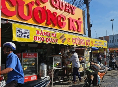 Thị Trường Heo Quay Tại Ninh Kiều: Nhu Cầu Tăng Cao, Chất Lượng Trở Thành Yếu Tố Quyết Định