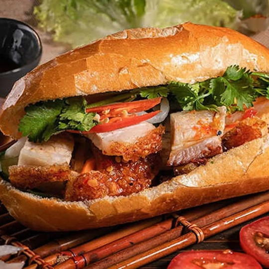 Bánh mì heo quay da cốm